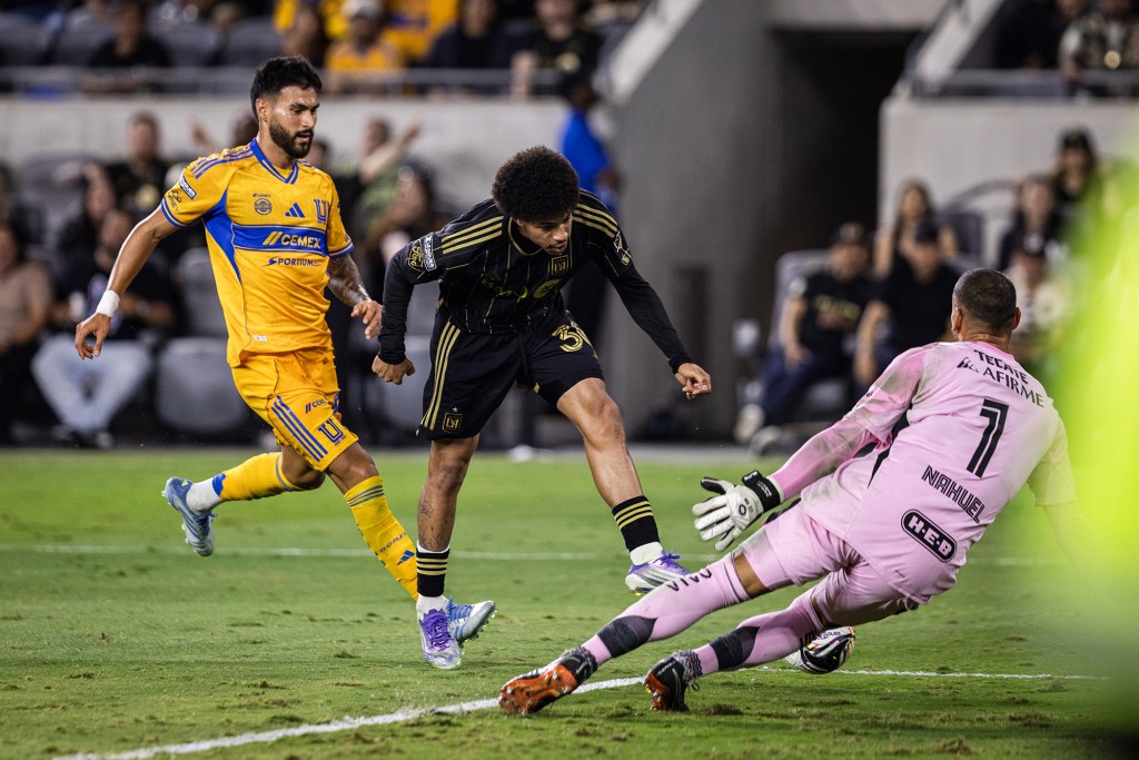 LAFC-TIGERS-SLM-World-News-199A3858